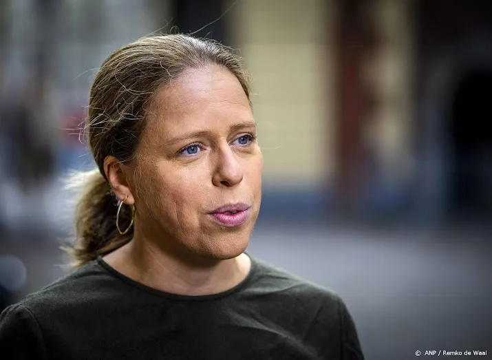 kabinet zet extra stappen tegen probleemschulden bij overheid
