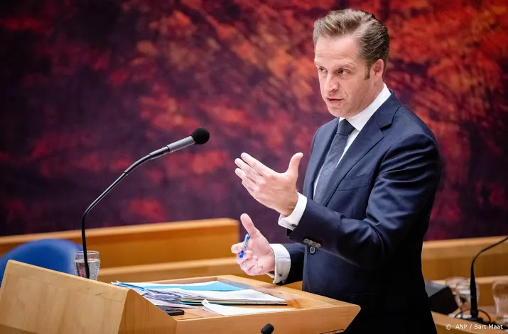 kabinet zet tweede stap versoepeling coronamaatregelen door