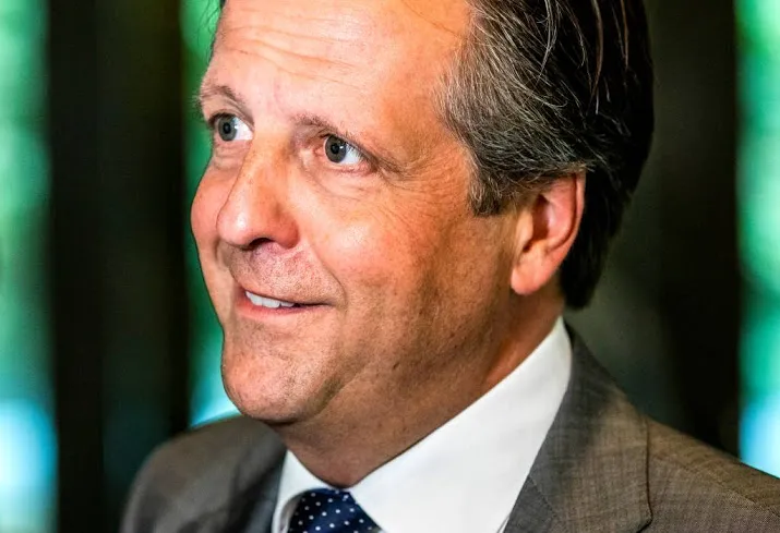 kamer bekijkt aanscherping integriteitsregels