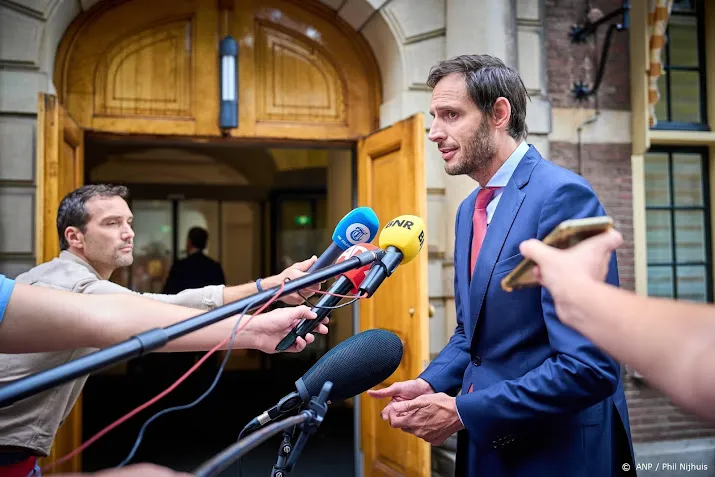 kamer komt terug van reces voor debat over uitspraken hoekstra