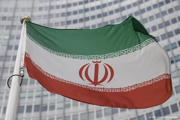 kamer nederland moet in europa voorop lopen tegen iran