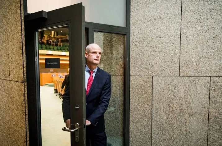 kamer tegen lhbt regel voor diplomaten in vs