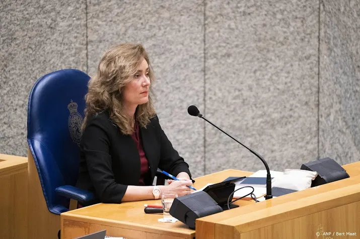 kamer wil een brief en debat over voortgang formatieproces