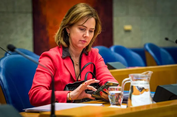 kamer wil sneller kilometerheffing vrachtwagen