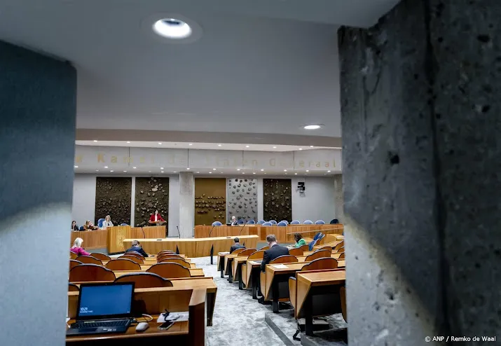 kamer ziet eindelijk hoognodige steun vs voor oekraine komen