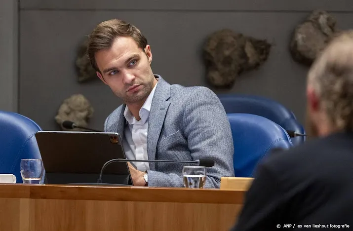 kamermeerderheid stelt kabinet harde deadlines jeugdzorg