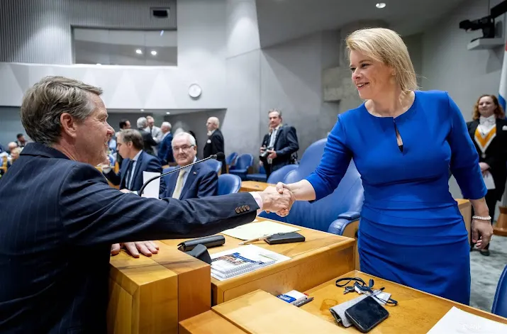 kamminga vvd ziet af van kandidatuur voorzitterschap kamer