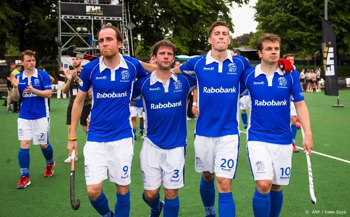 kampong eenvoudig naar laatste acht in ehl