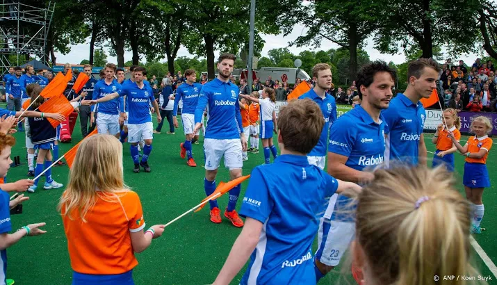 kampong naar kwartfinales euro hockey league