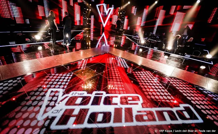 kandidate the voice doet aangifte tegen bandleider rietbergen