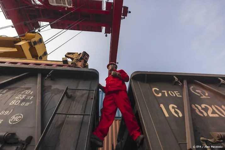 kans op recessie stijgt door krimp industrie eurozone en china
