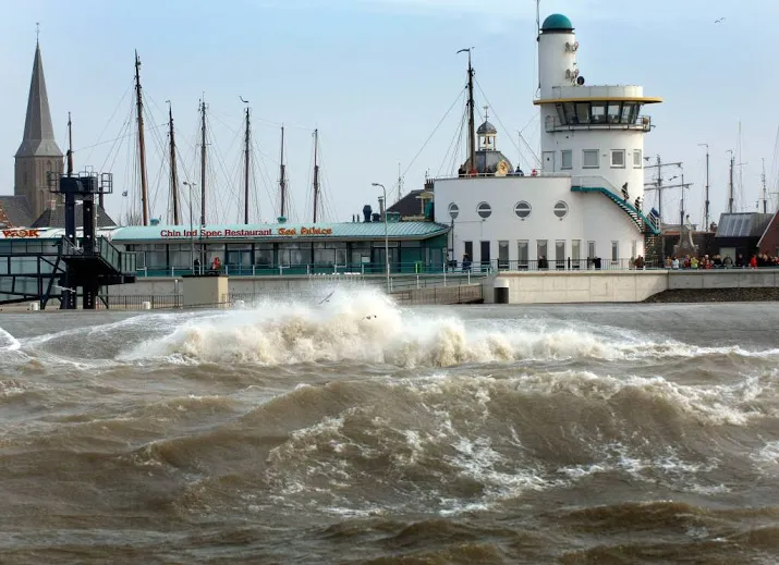 kans op zware storm op de wadden