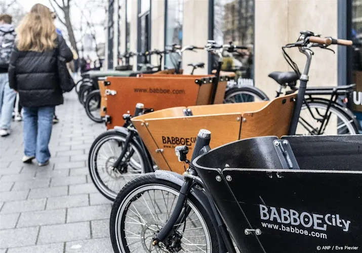 kantoor 12 000 bakfietsbezitters babboe melden zich voor claim