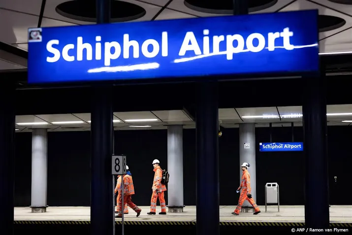 kapotte kabel oorzaak seinstoring schiphol reparatie in de nacht