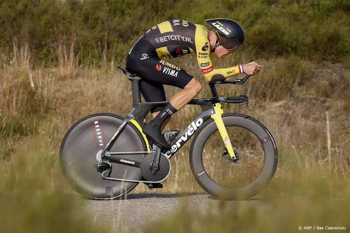 kelderman mist giro ditalia door traag herstel sleutelbeenbreuk