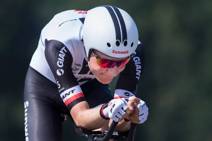kelderman tevreden na chaotische rit in vuelta