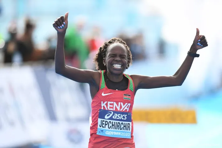 keniaanse atlete jepchirchir wint olympische marathon