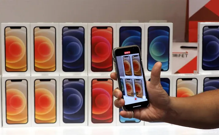 kennisplatform risico op schade door straling iphone 12 minimaal