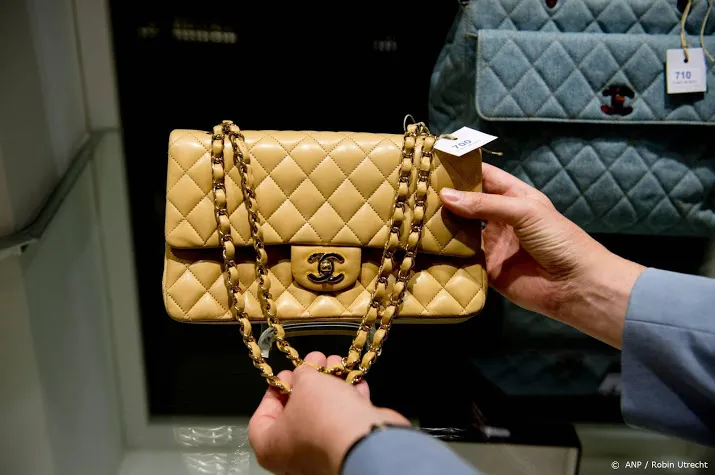 kering leunt op sterke vraag naar gucci