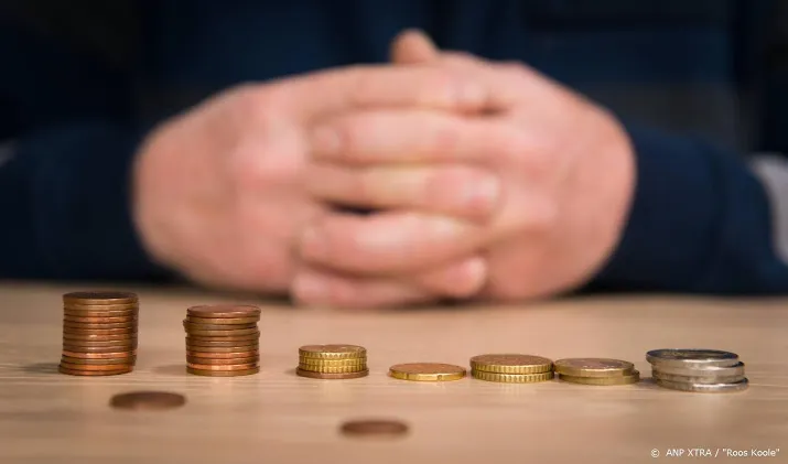 kerken bureaucratie veroorzaakt armoede