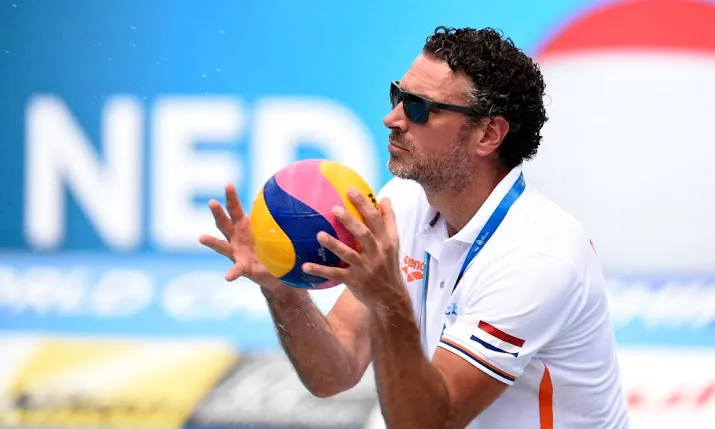 keuning valt af bij waterpoloselectie ek