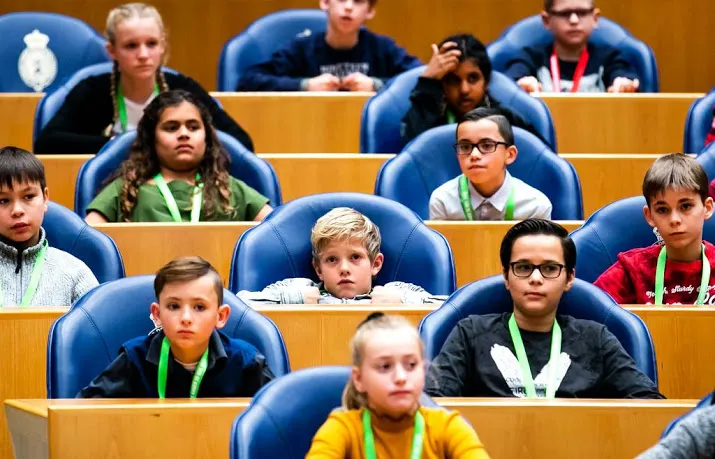 kinderen ondervragen kabinet in tweede kamer