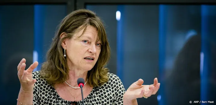 kinderombudsvrouw heroverweeg sluiting kindhartcentra
