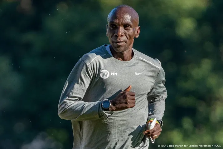 kipchoge en bekele klaar voor koningsduel op marathon