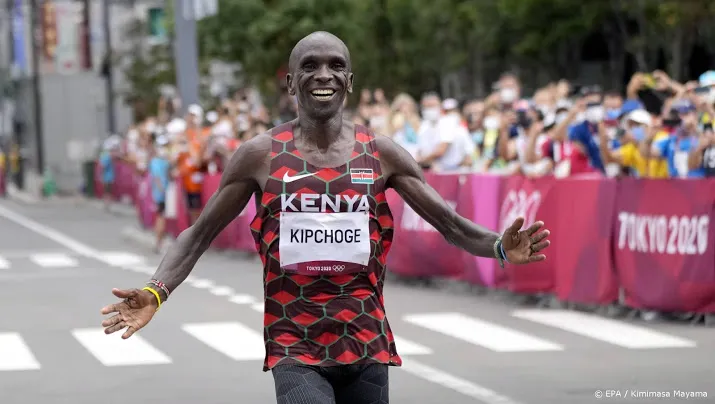 kipchoge hoopt te inspireren met tweede marathongoud op rij