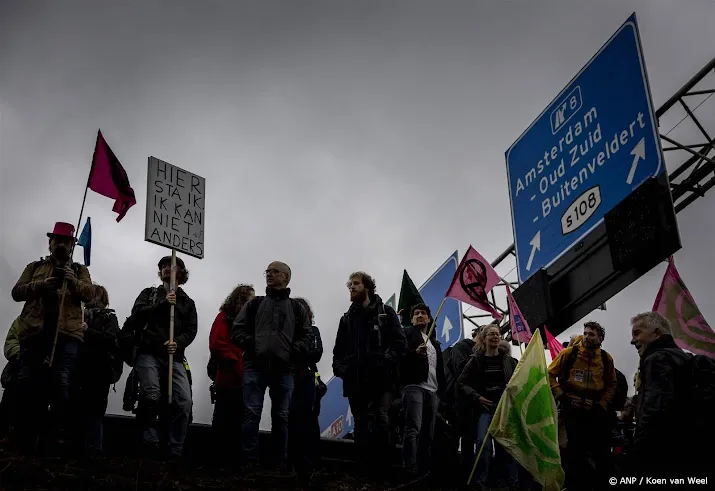klanken matthaus passion langs a10 als alternatief voor blokkade
