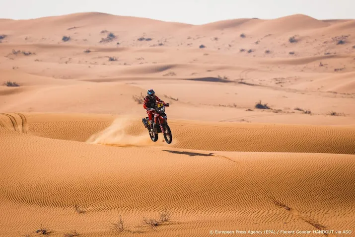 klassementsleider cornejo boekt eerste dagzege in dakar rally