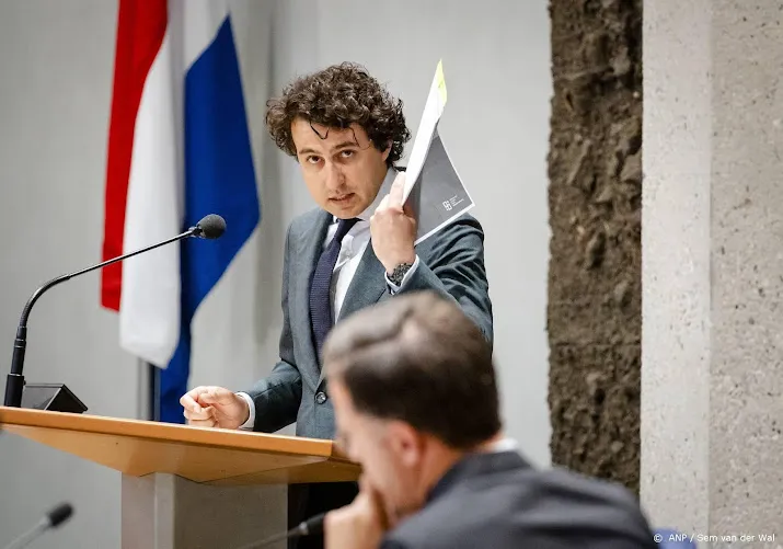 klaver rutte moet sms gegevens volgens grondwet met kamer delen