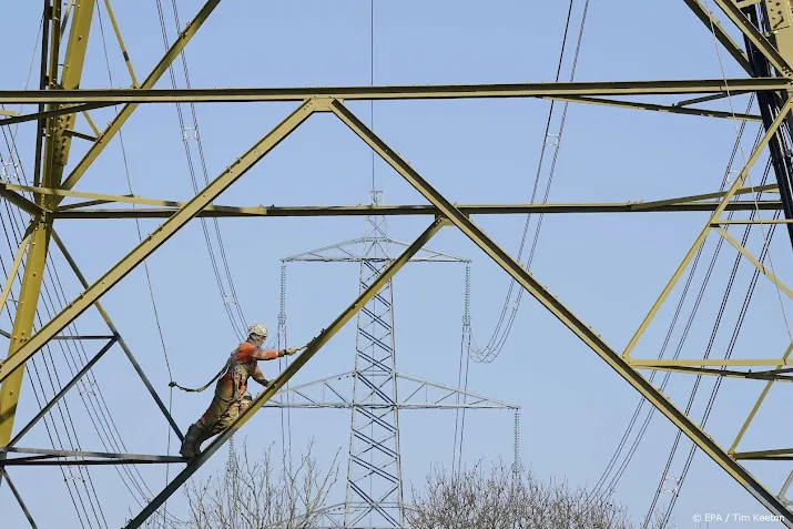 kleine britse energiebedrijven nemen geen klanten meer aan