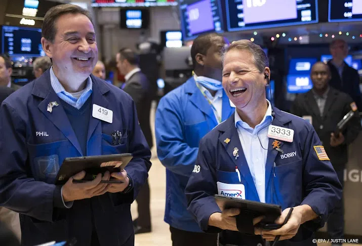 kleine verliezen op wall street in rustige slotsessie 2021