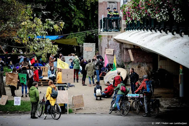 klimaatactivisten moeten acties beeindigen