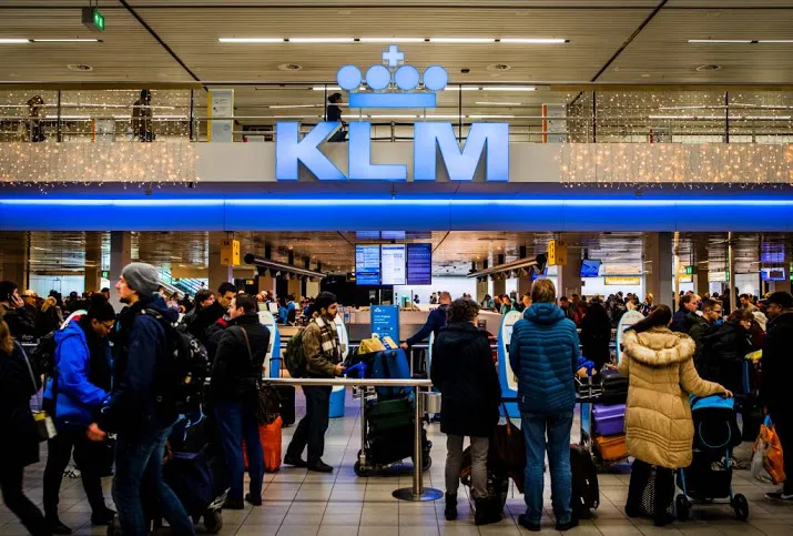 klm annuleert 228 vluchten vanwege storm