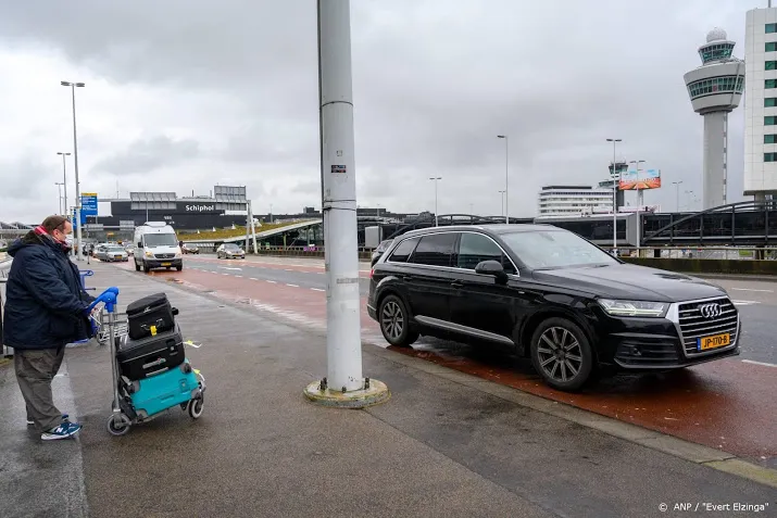 klm biedt excuses aan in zuid korea om coronabriefje