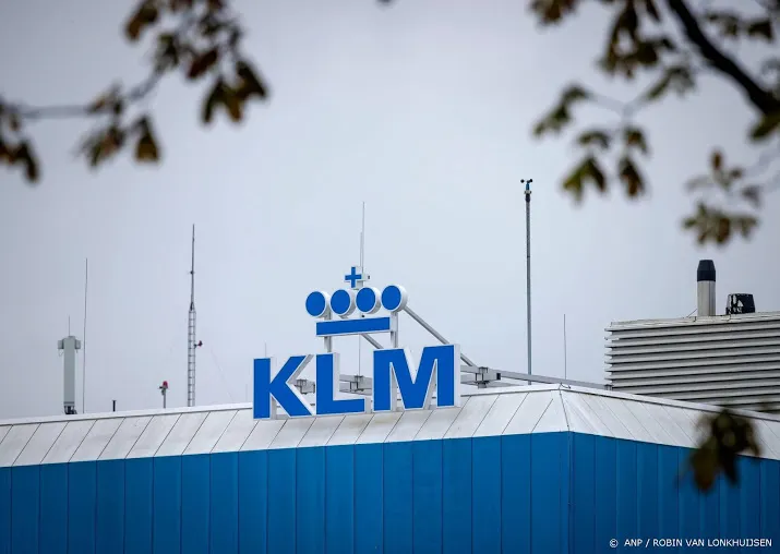 klm hoeft jongste cabinemedewerkers niet als eerste te ontslaan