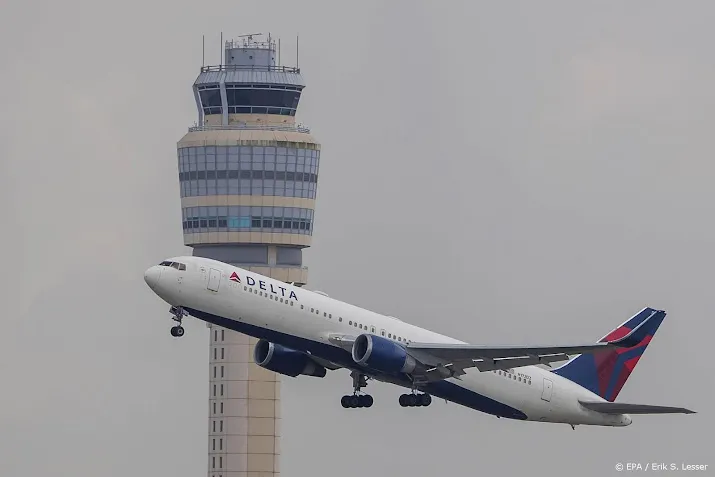 klm partner delta air lines rekent op vollere vliegtuigen