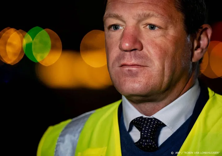 klm schrapt nog eens 1500 banen