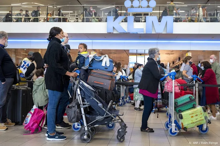 klm wil meer reizigers in de trein krijgen