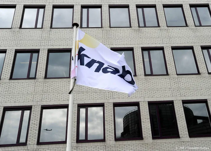 knab en aegon bank samen onder nieuwe leiding