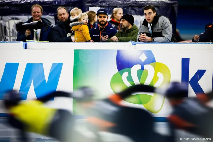 knegt houdt hoop op wk shorttrack