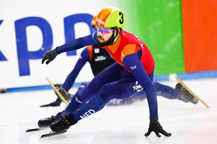 knegt wint ook 500 meter bij ek