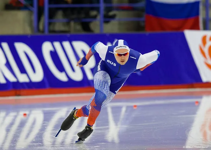 koelizjnikov snelt naar wk goud op 500 m bijrol nederlanders