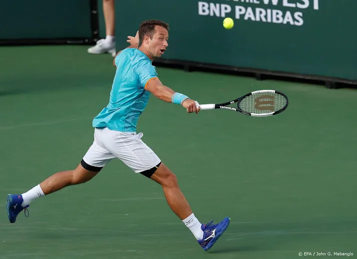 kohlschreiber schakelt kyrgios uit