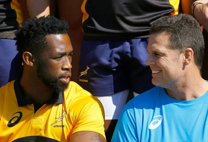 kolisi eerste donkere aanvoerder springboks