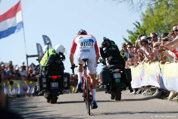 kom niet naar amstel gold race kijk thuis op tv
