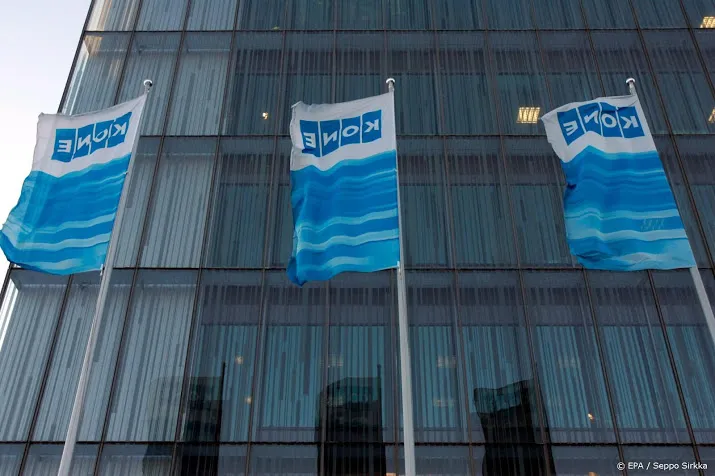 kone zet in op fusie liftentak thyssenkrupp
