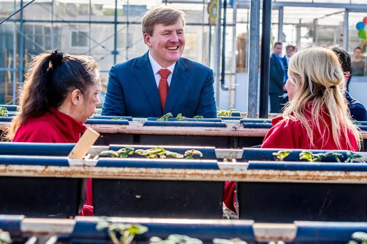 koning bezoekt initiatief tegen eenzaamheid